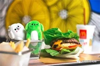 新传考研攒例子 | 麦当劳表情包汉堡